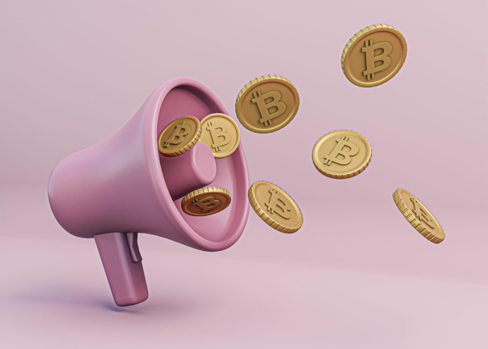 3d рендеринг громкоговоритель из которого сыпятся монеты криптовалют на розовом фоне